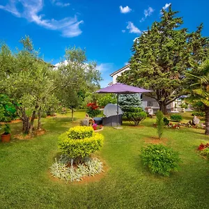 Garden Paradise App , Sveti Vid-Miholjice Kroatien